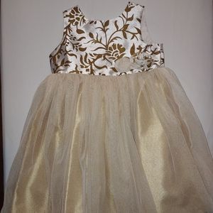 Cherokee dress.  Size 3T. OBO